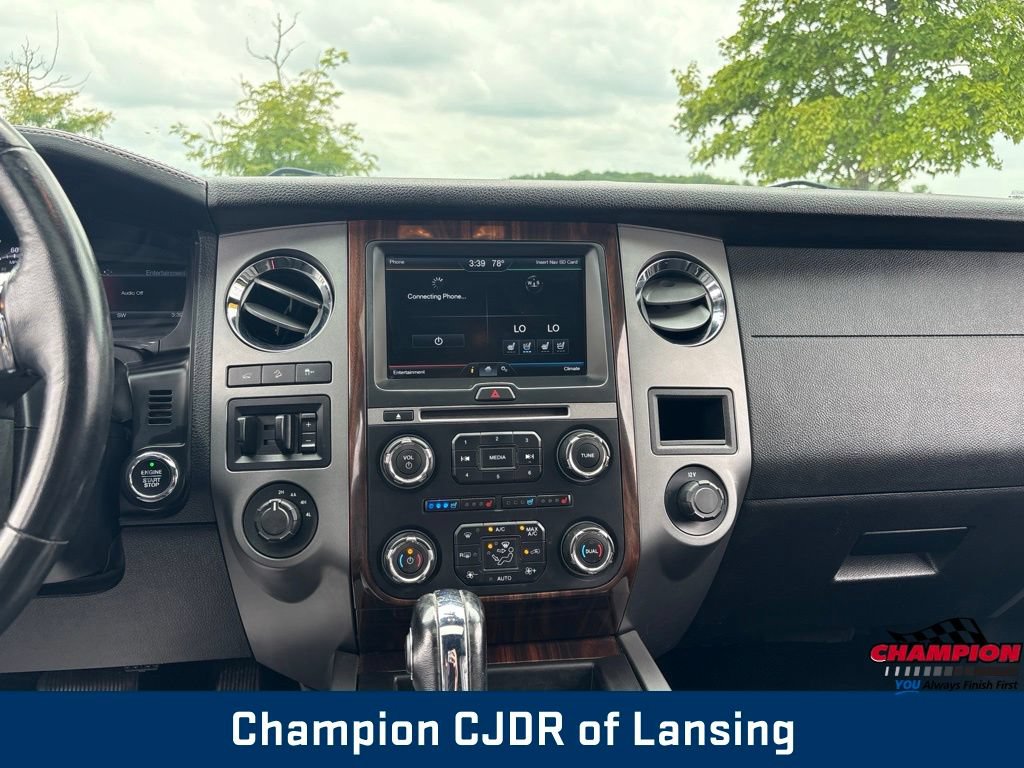 Used 2015 Ford Expedition EL Platinum AWD/4WD image 3