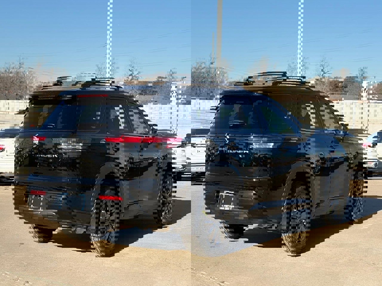 New 2026 Nissan Pathfinder SV image 7