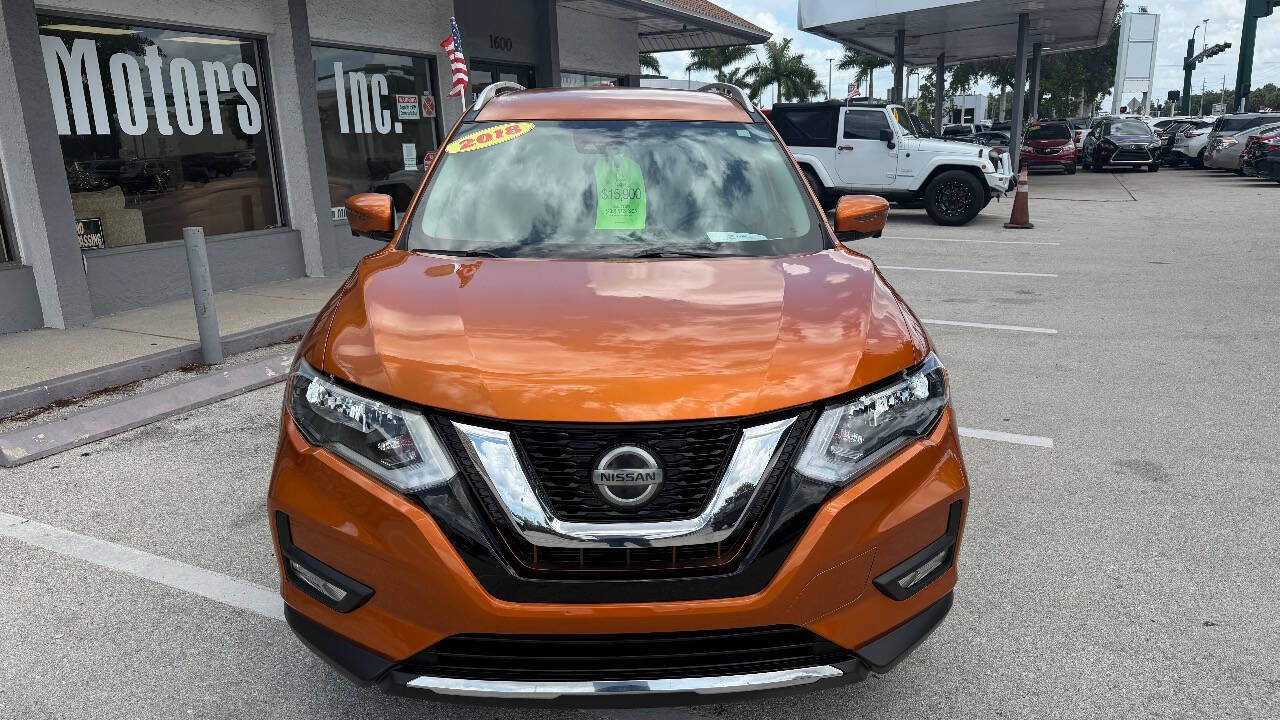 Used 2018 Nissan Rogue SL FWD image 2