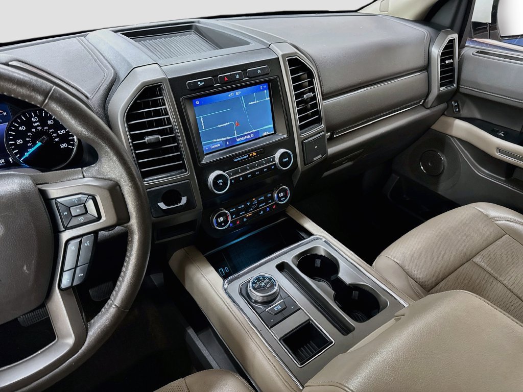 Used 2020 Ford Expedition XLT w/ Equipment Group 202A RWD image 27
