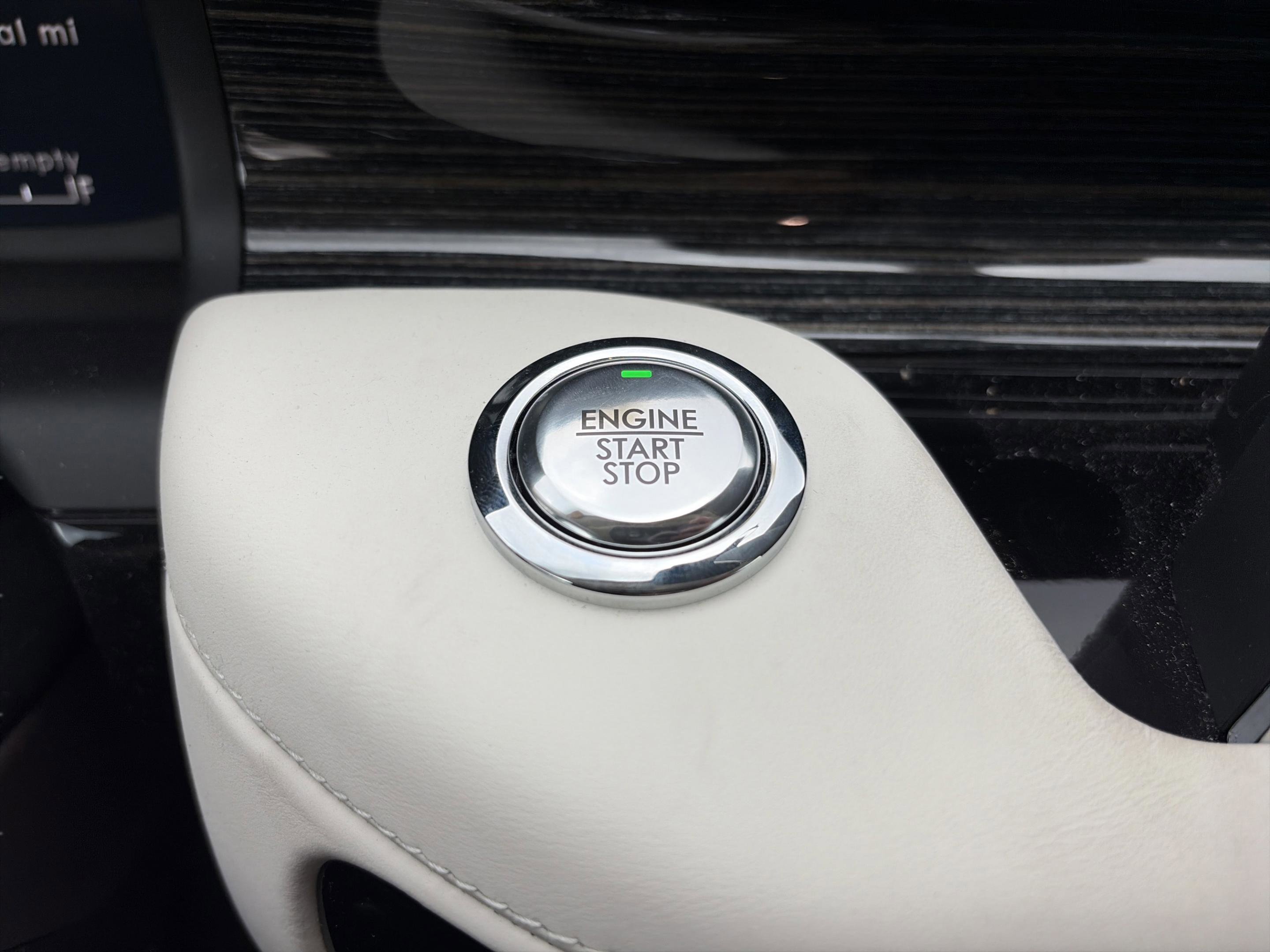 Used 2024 Lincoln Aviator Black Label w/ Dynamic Handling Package image 9