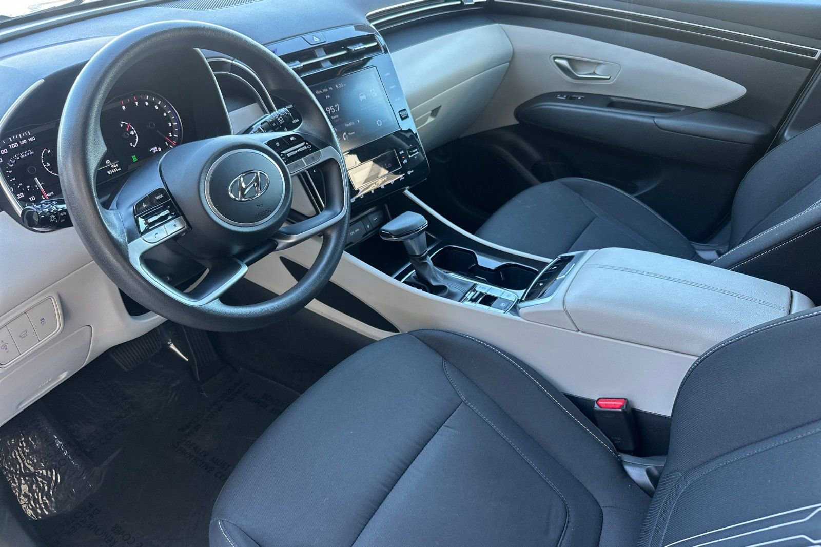 Used 2024 Hyundai Tucson SEL image 11
