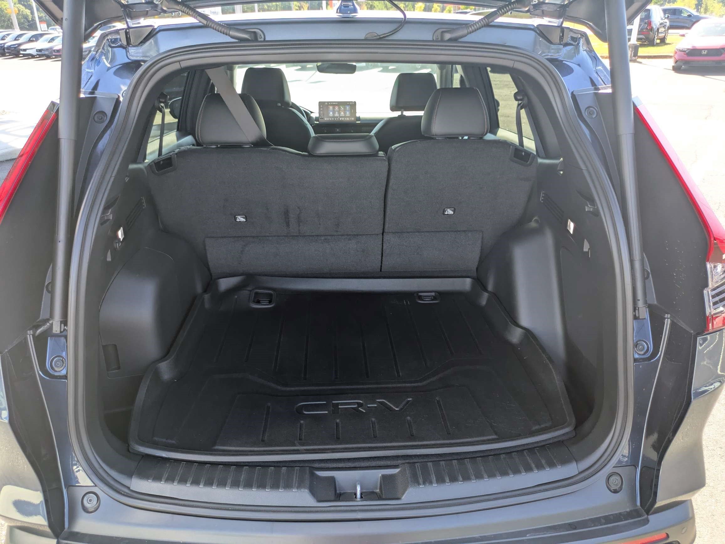 Used 2024 Honda CR-V Sport Touring image 18