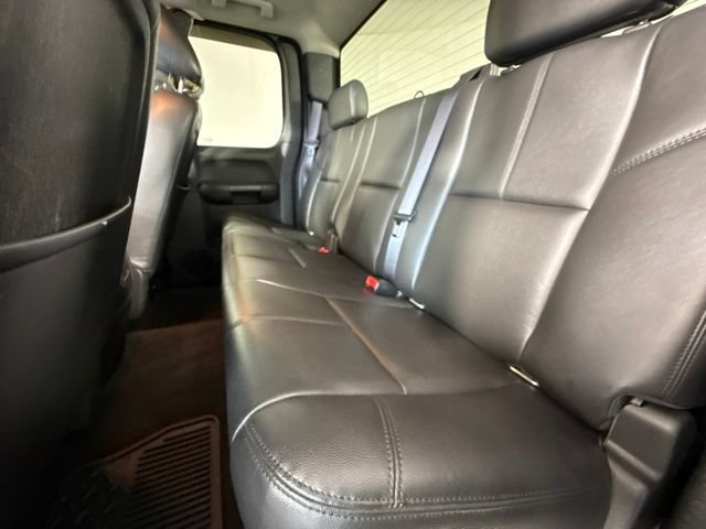 Used 2012 GMC Sierra 2500 SLT w/ SLT Convenience Package AWD/4WD image 25