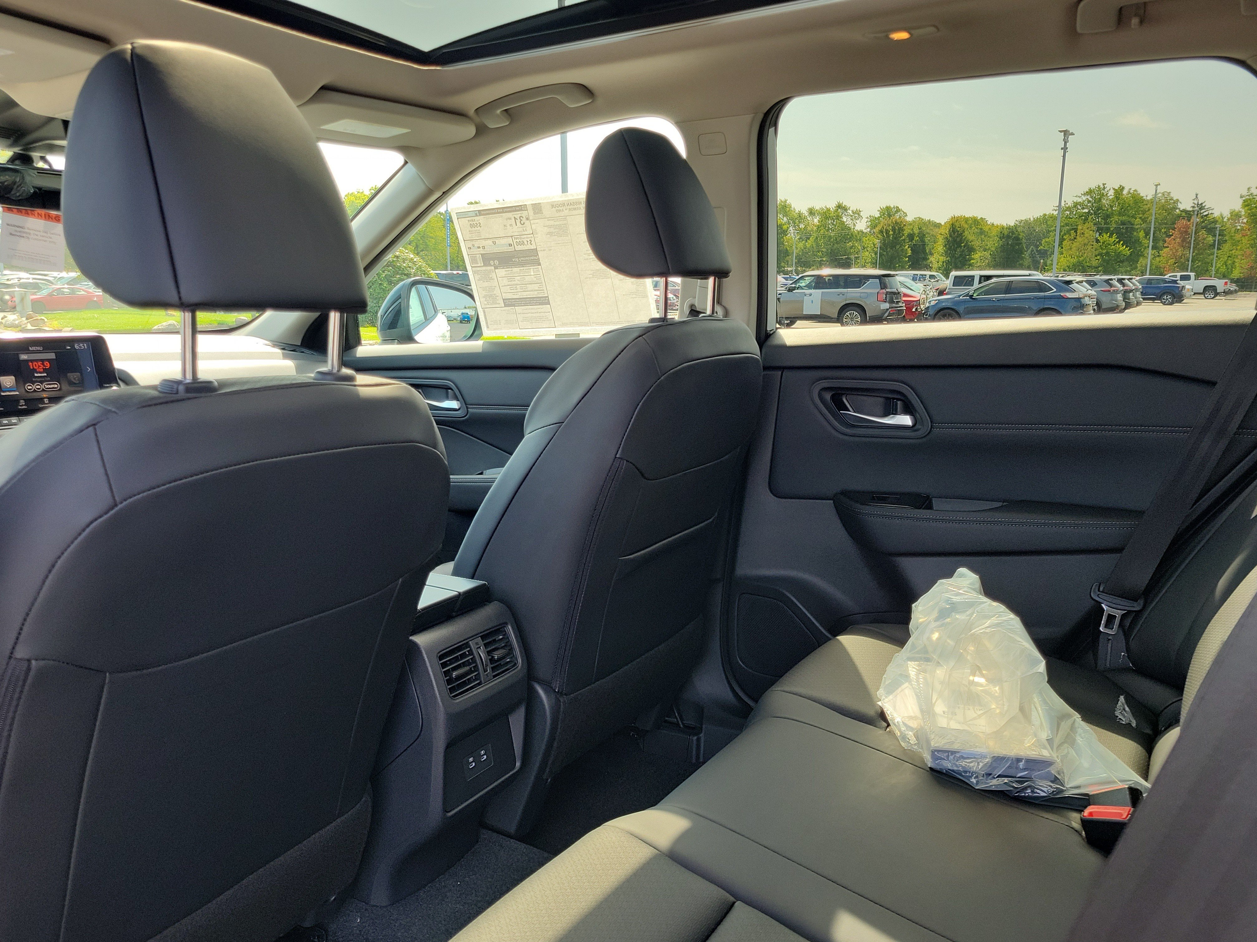 New 2026 Nissan Rogue Dark Armor AWD/4WD image 14