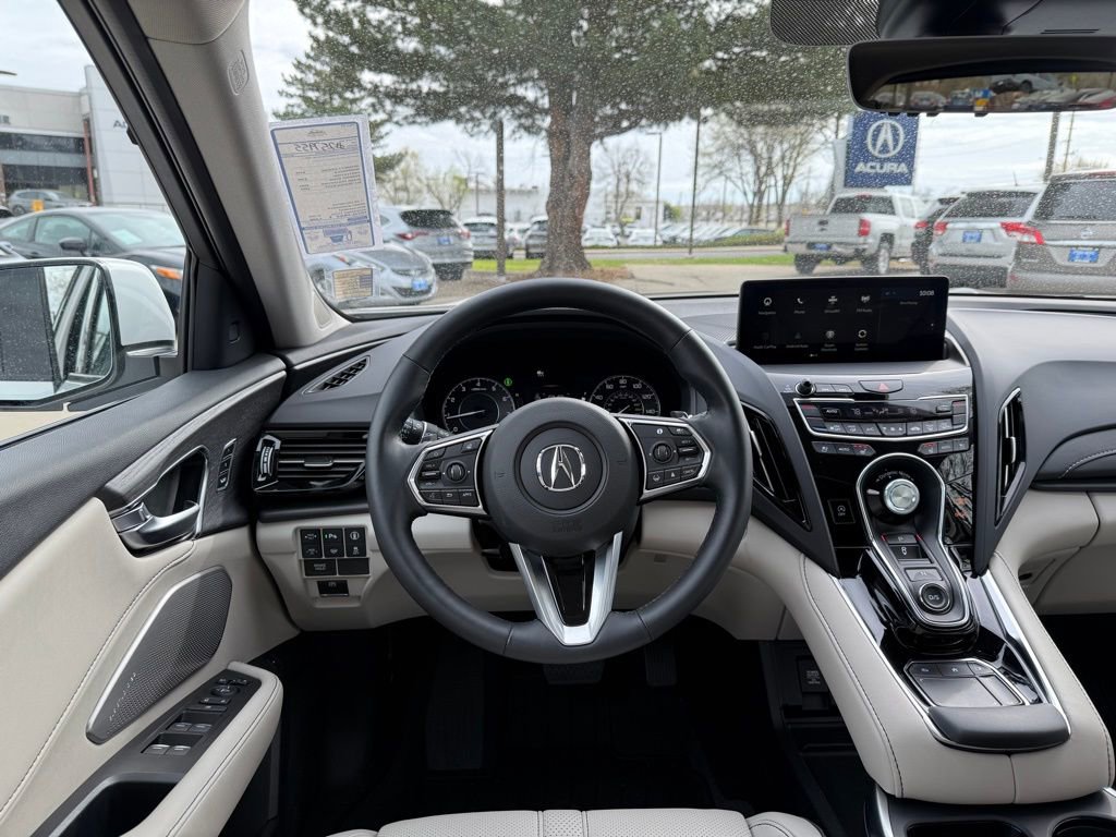 Certified 2025 Acura RDX SH-AWD w/ Advance Package image 2
