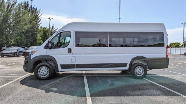 Used 2023 RAM ProMaster 3500 FWD image 3