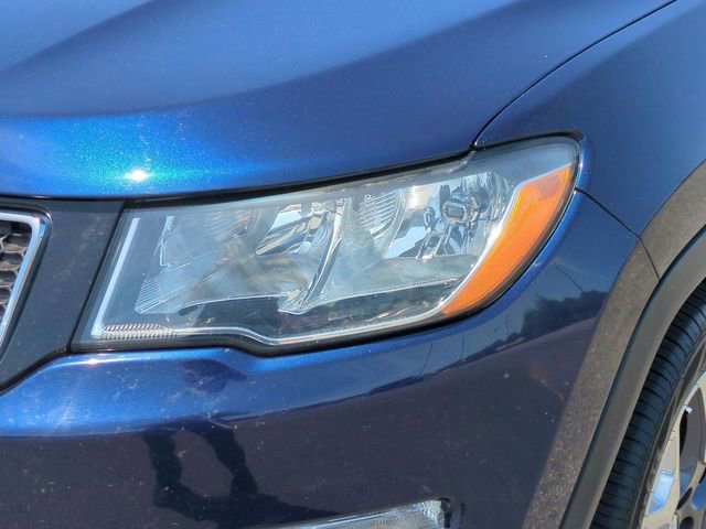 Used 2020 Jeep Compass Limited AWD/4WD image 9