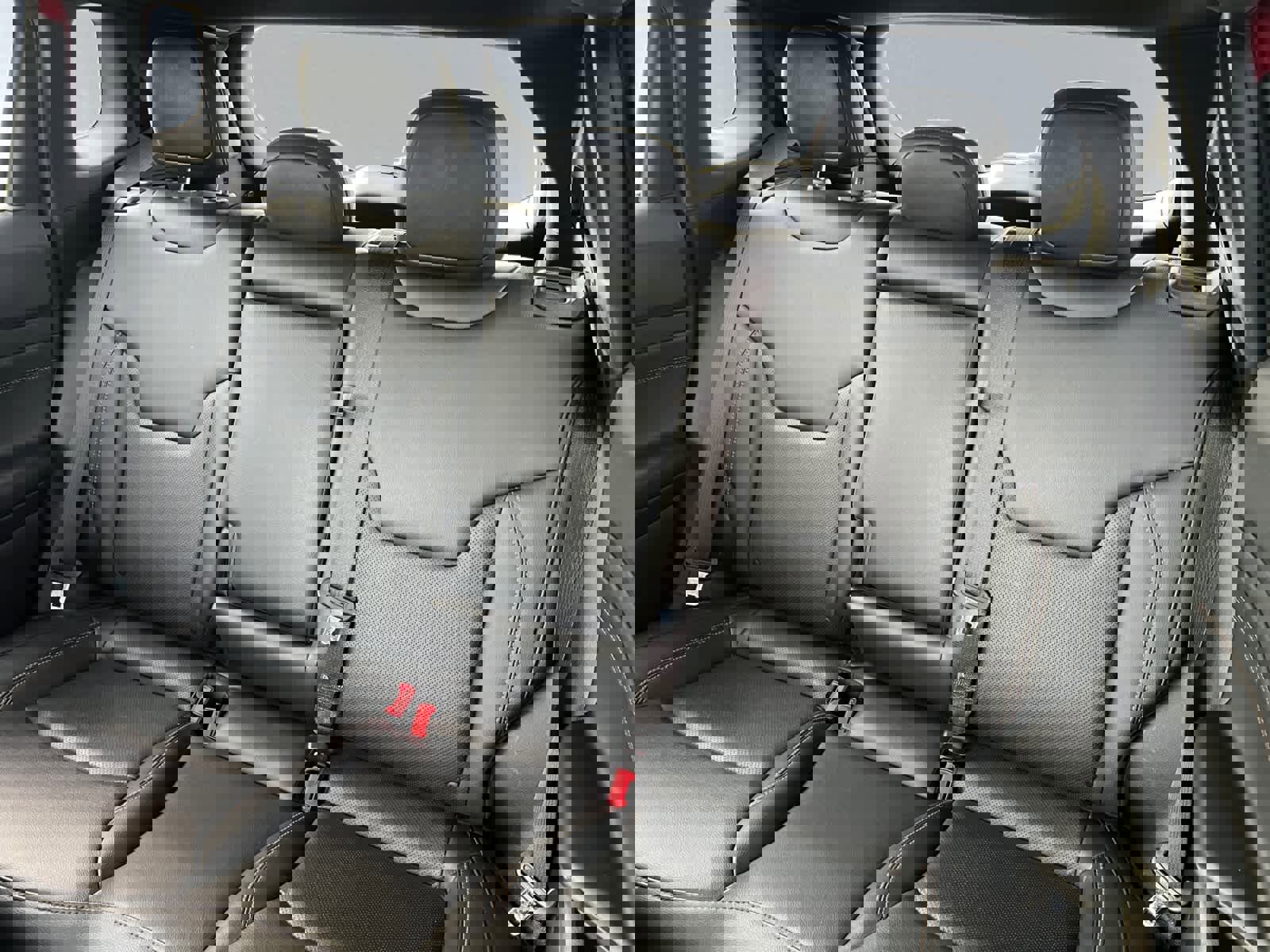 Used 2022 Jeep Compass Limited image 19