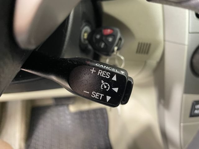 Used 2012 Toyota Corolla LE FWD image 10