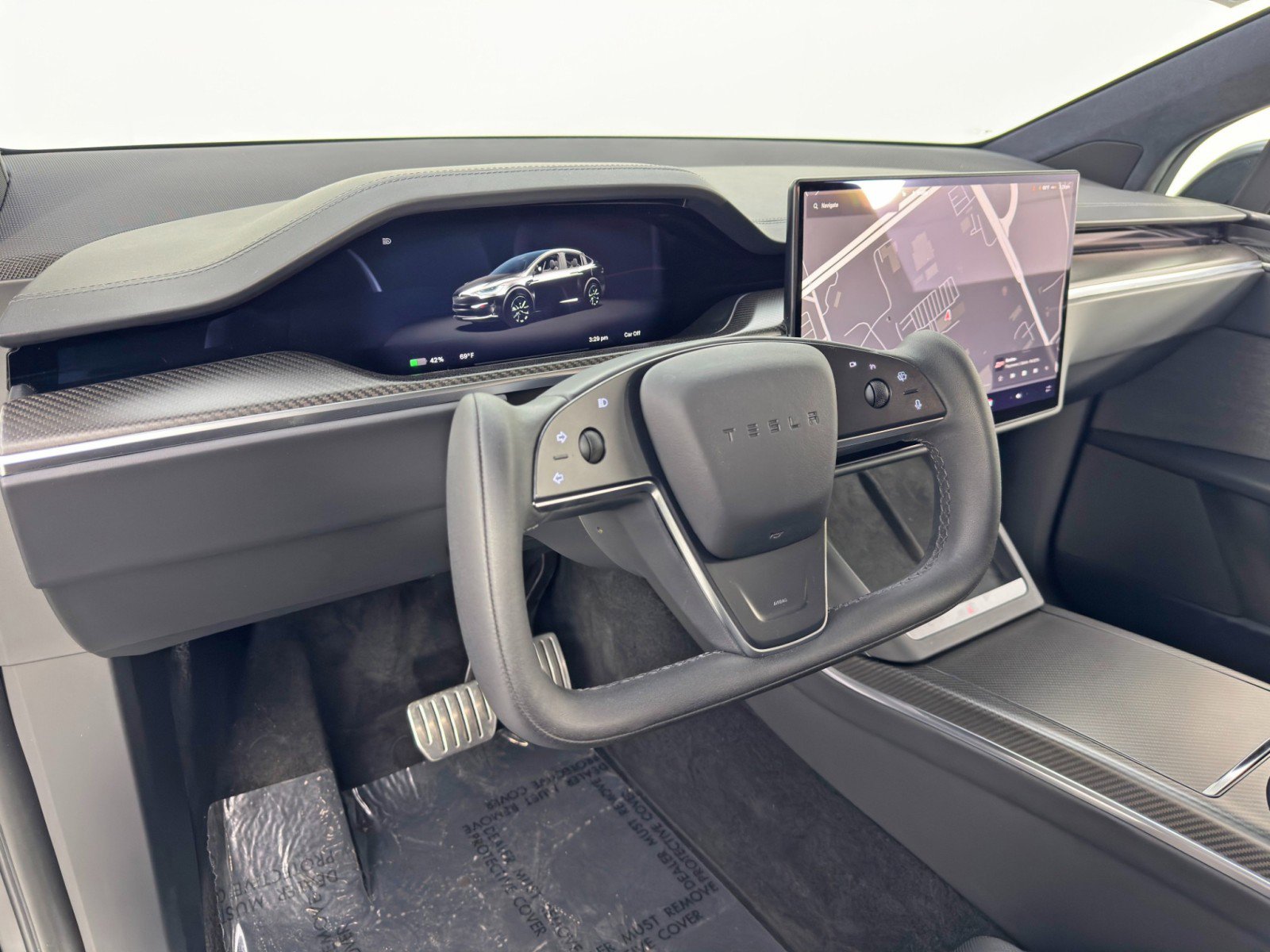 Used 2022 Tesla Model X Plaid image 13