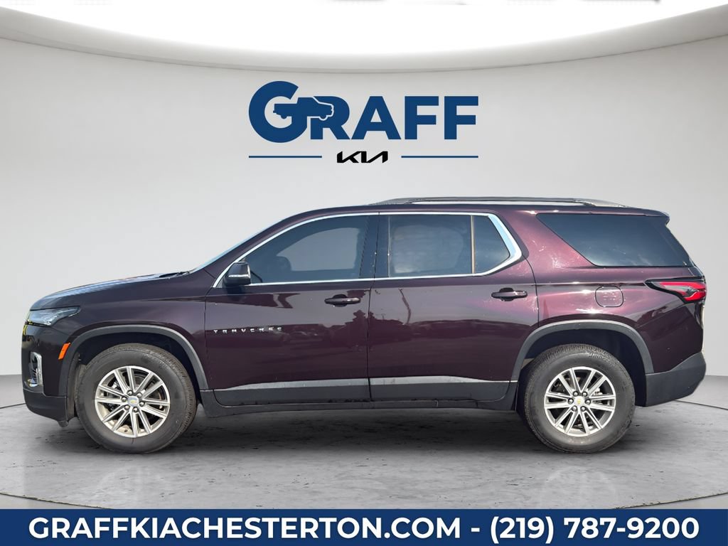 Used 2023 Chevrolet Traverse LT FWD image 3