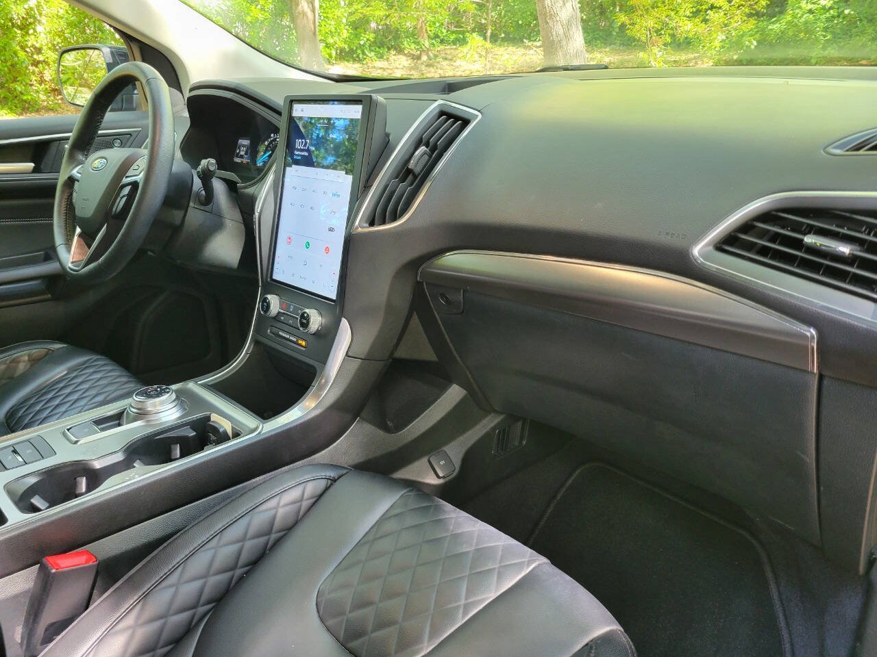 Used 2024 Ford Edge Titanium AWD/4WD image 9