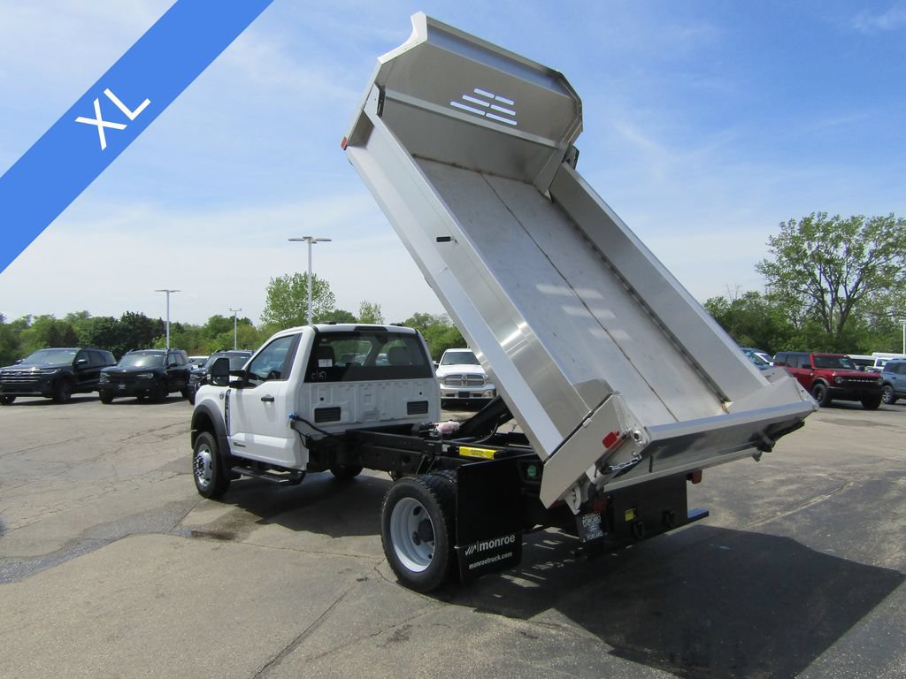 New 2026 Ford F550 4x4 Regular Cab Super Duty video 2