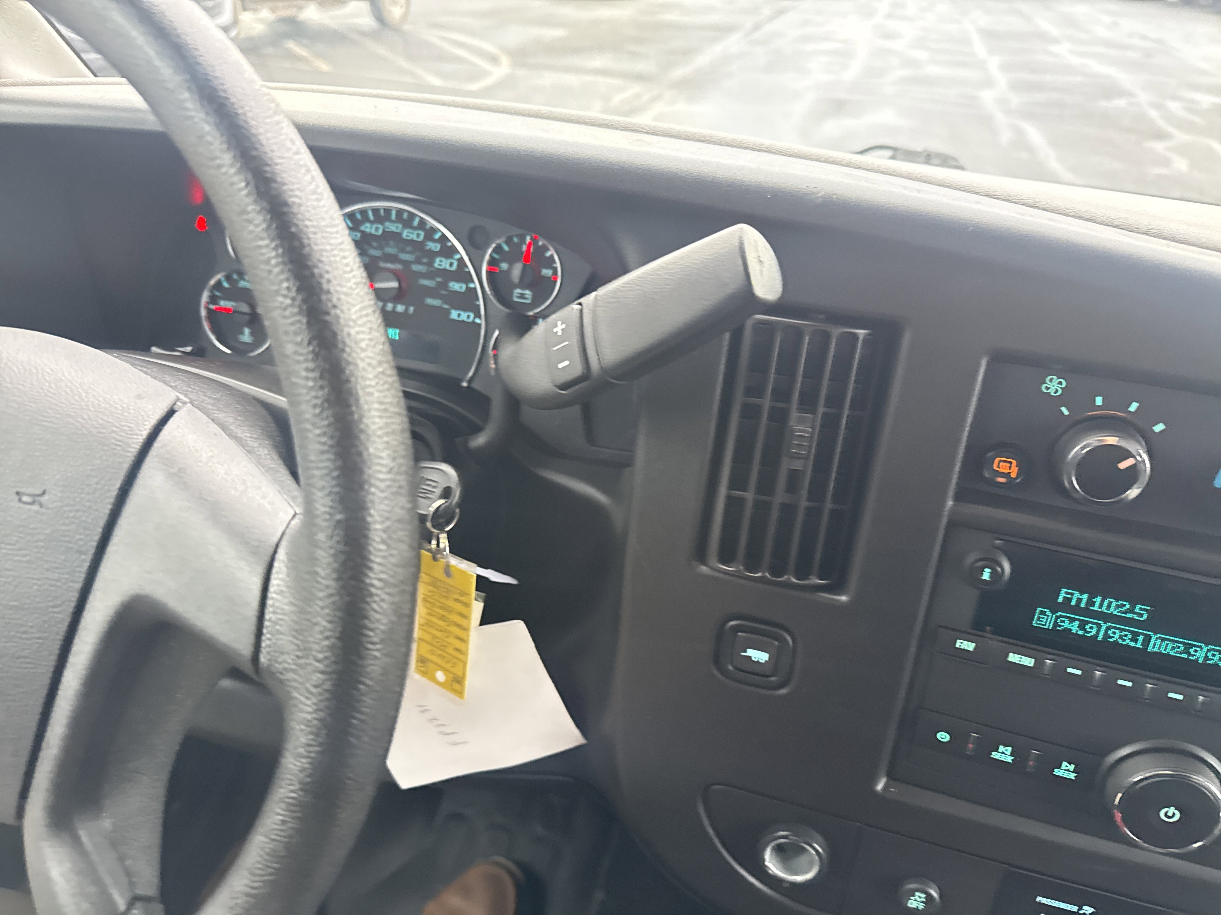 Used 2022 Chevrolet Express 2500 Work Van Full-size Cargo Van w/ Driver Convenience Package image 24