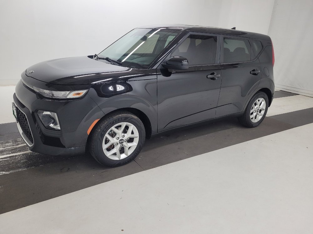 Used 2021 Kia Soul S FWD image 2