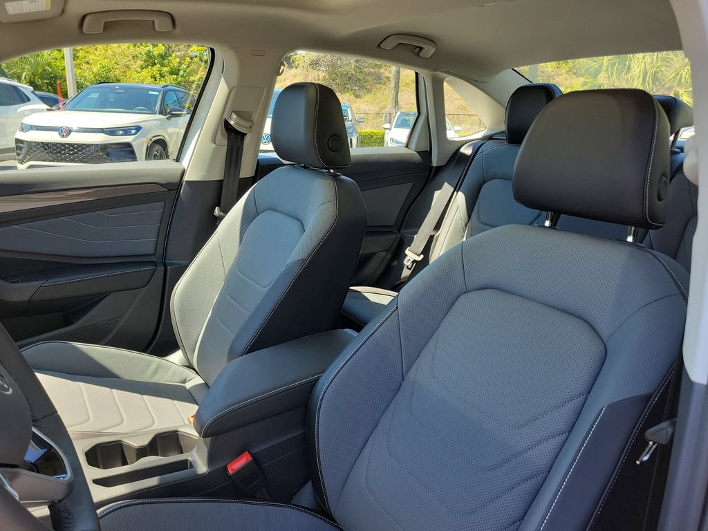 New 2026 Volkswagen Jetta SEL FWD image 15