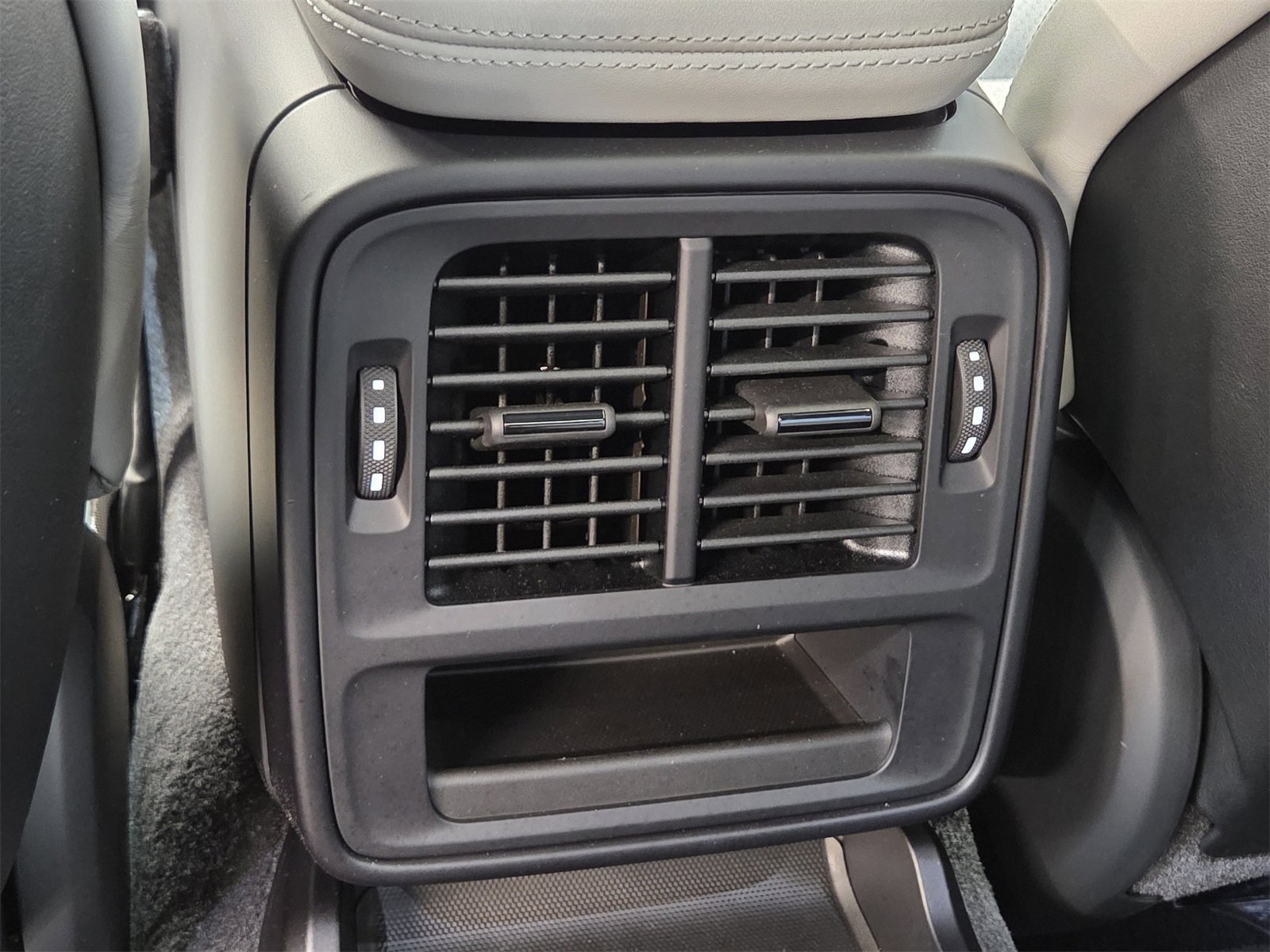 Used 2022 Porsche Taycan 4 Cross Turismo image 12