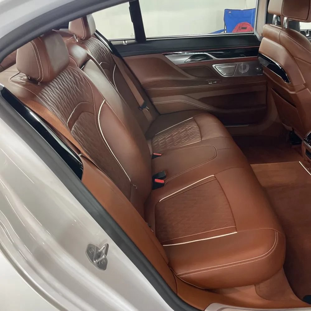 Used 2020 BMW 750i xDrive w/ Autobahn Package AWD/4WD image 9