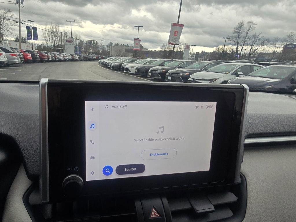 Used 2024 Toyota RAV4 XLE w/ Convenience Package image 23