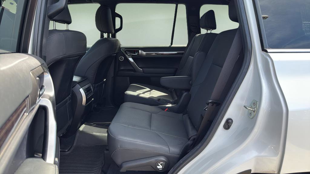 Used 2023 Lexus GX 460 Premium AWD/4WD image 15