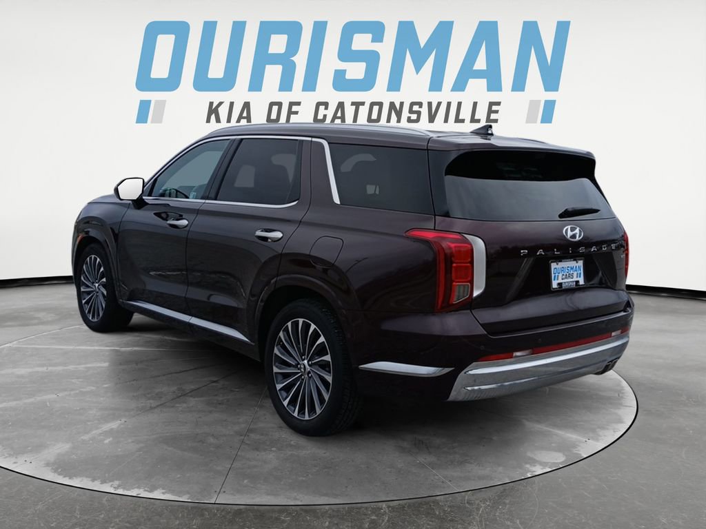 Used 2024 Hyundai Palisade Calligraphy image 4