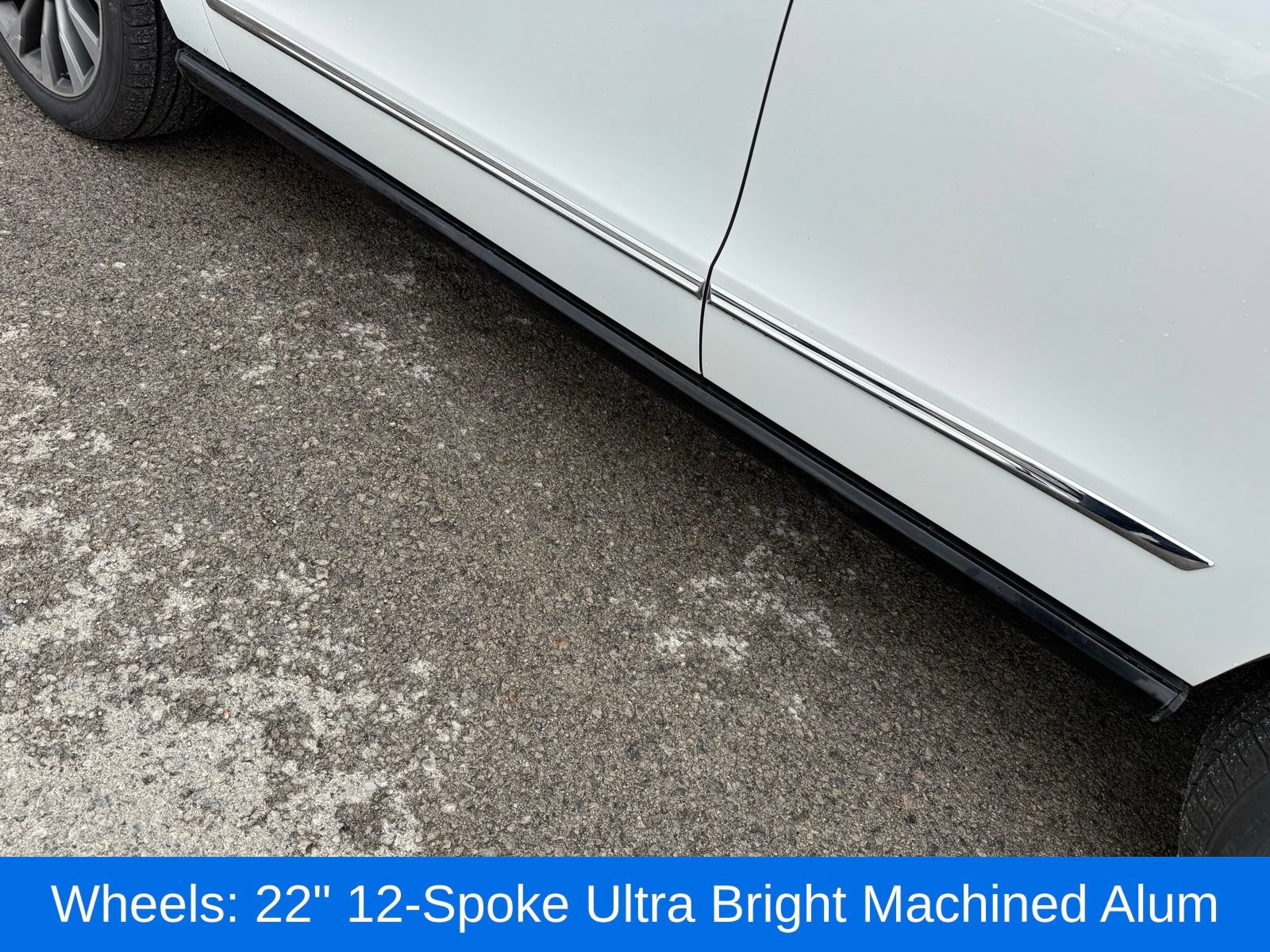 Used 2020 Lincoln Navigator Reserve w/ Luxury Package AWD/4WD image 44
