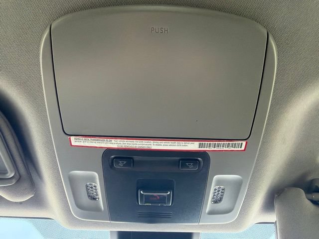 Used 2022 Toyota Camry LE FWD image 33