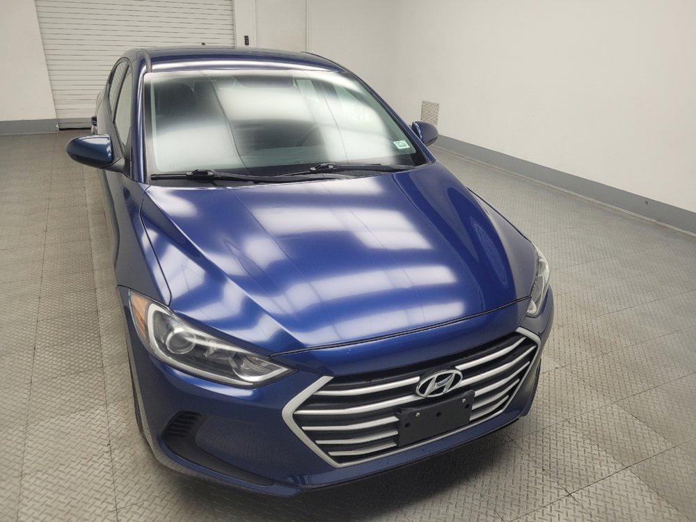 Used 2017 Hyundai Elantra SE FWD image 14