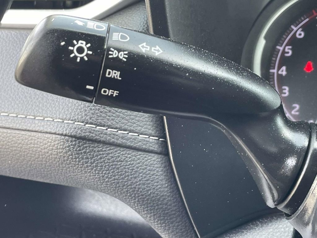 Used 2023 Toyota RAV4 LE FWD image 29