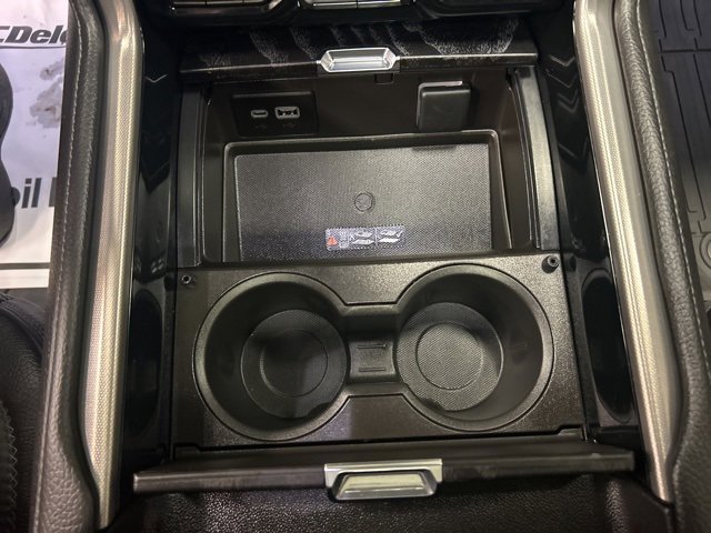 Used 2024 GMC Yukon Denali image 24