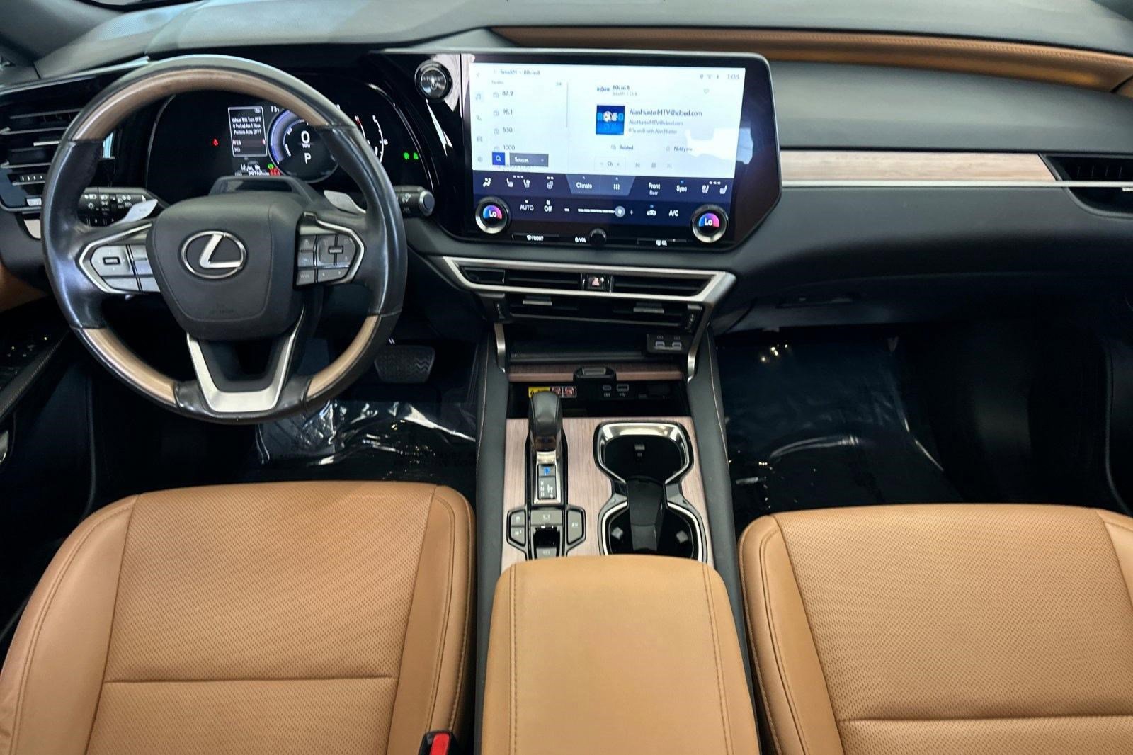 Certified 2023 Lexus RX 350h w/ Cold Area Package AWD/4WD image 18