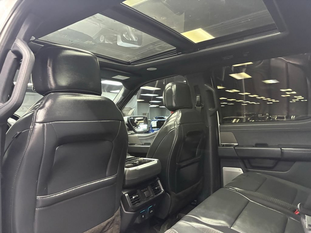 Used 2022 Ford F150 Raptor w/ Equipment Group 801A High AWD/4WD image 39