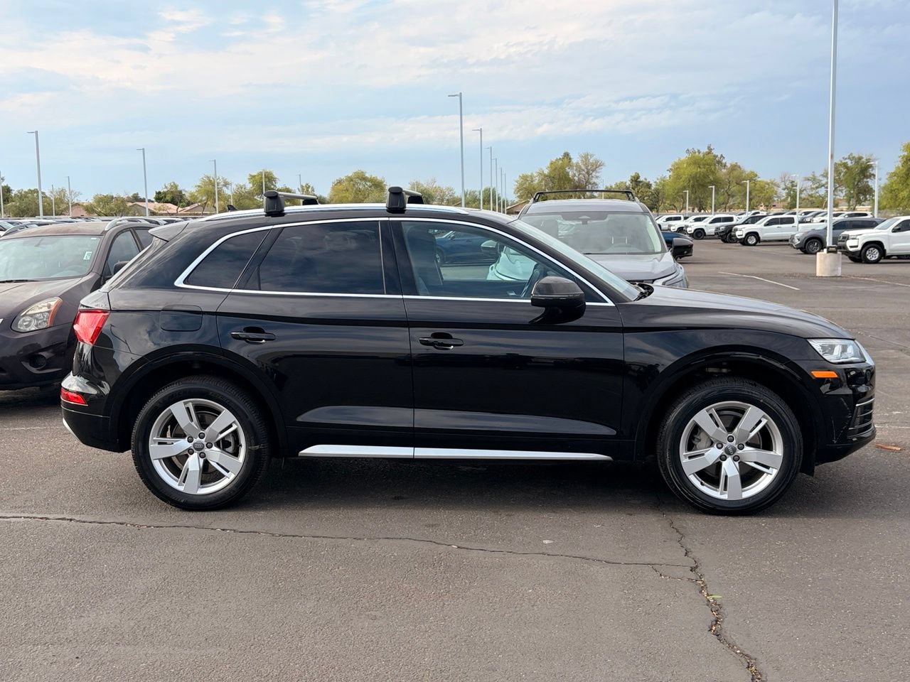Used 2018 Audi Q5 2.0T Premium Plus w/ Premium Plus Package AWD/4WD image 7