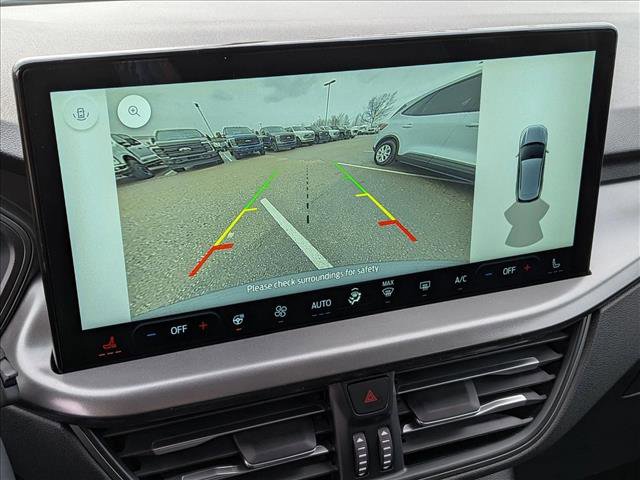 New 2026 Ford Escape SE FWD image 12