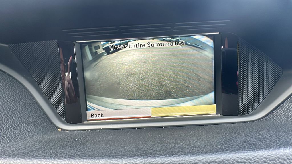 Used 2011 Mercedes-Benz E 350 Sedan image 27