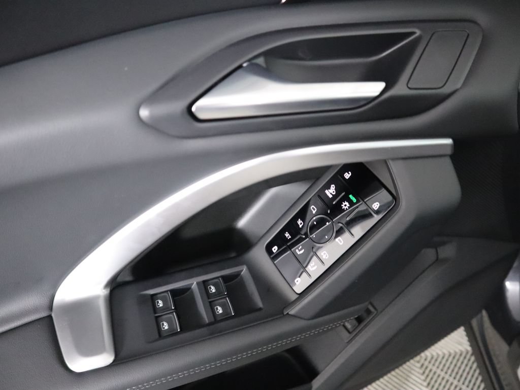 Used 2025 Audi Q5 Premium w/ Premium Plus AWD/4WD image 26