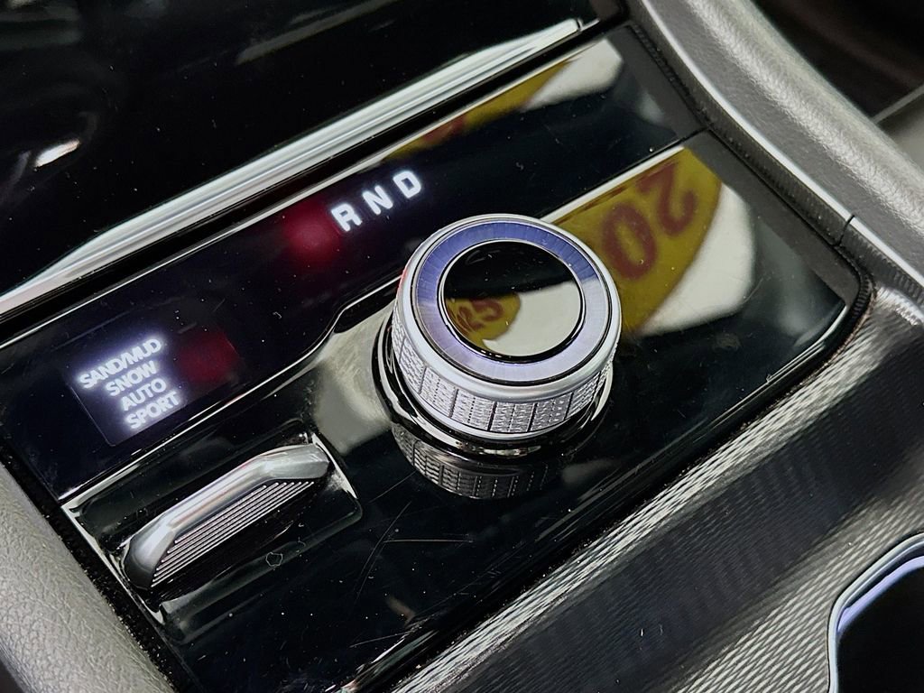 Certified 2025 Jeep Grand Cherokee Limited image 26