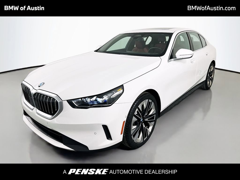 Used 2025 BMW 530i w/ Premium Package image 1