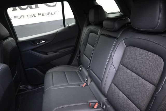 Used 2025 Chevrolet Equinox LT w/ Convenience Package II FWD image 20
