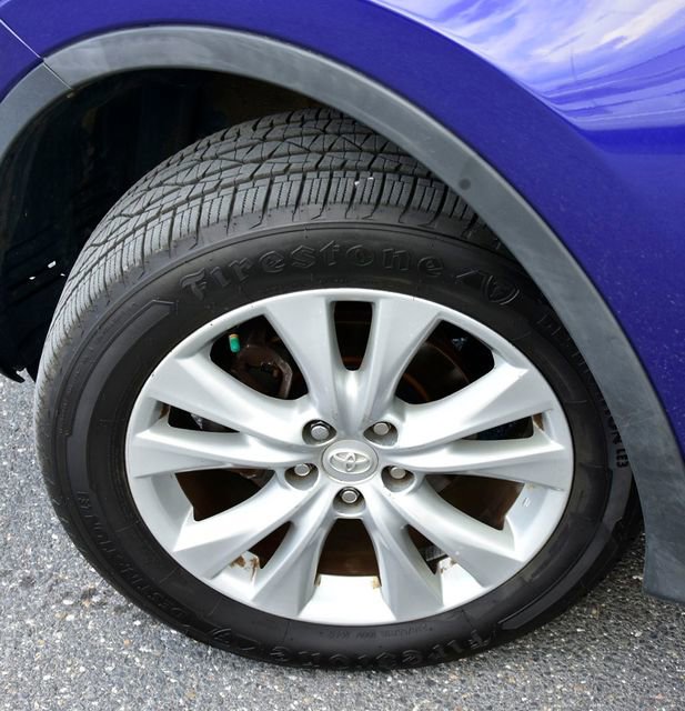 Used 2015 Toyota RAV4 Limited AWD/4WD image 29