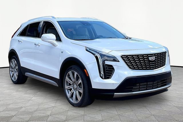 Certified 2023 Cadillac XT4 Premium Luxury w/ Technology Package AWD/4WD image 1