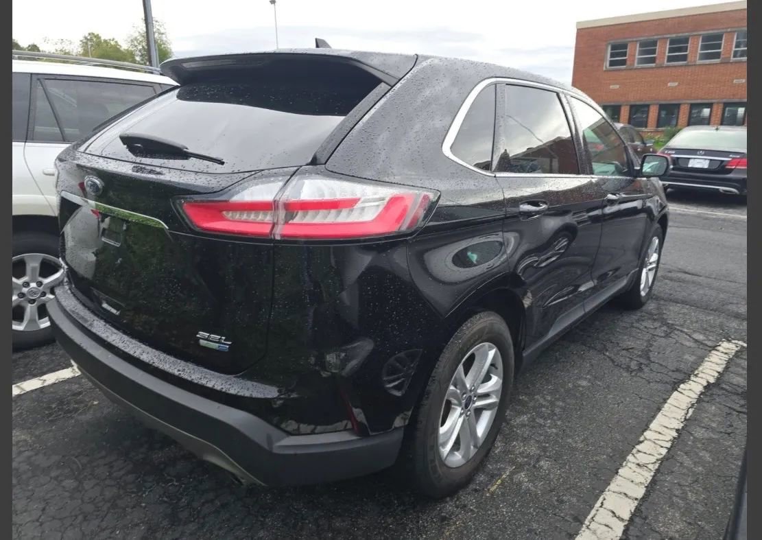 Used 2020 Ford Edge SEL w/ Convenience Package image 5