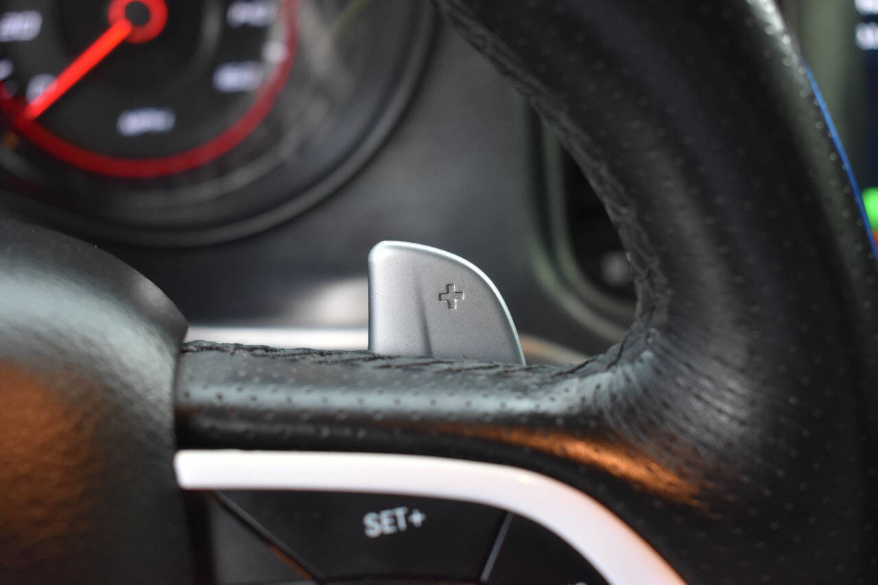 Used 2018 Dodge Charger R/T image 25