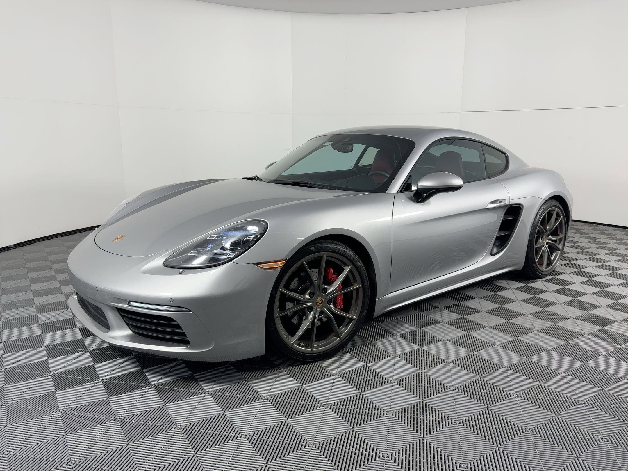Certified 2023 Porsche 718 Cayman S