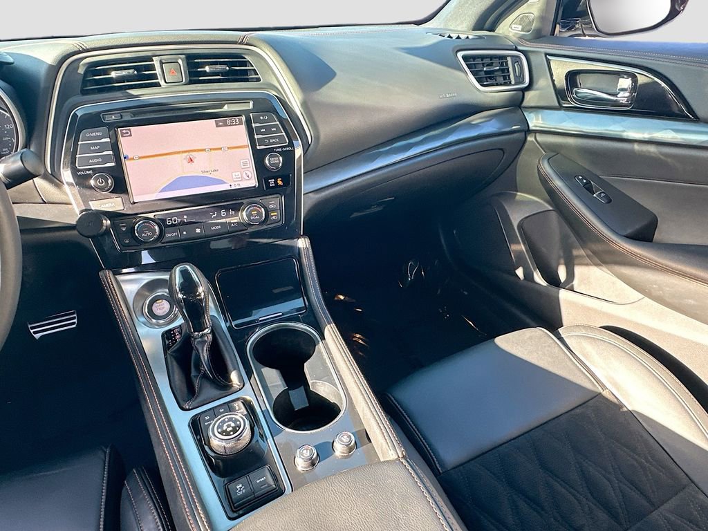 Used 2022 Nissan Maxima SR w/ Sport Mat Group image 25