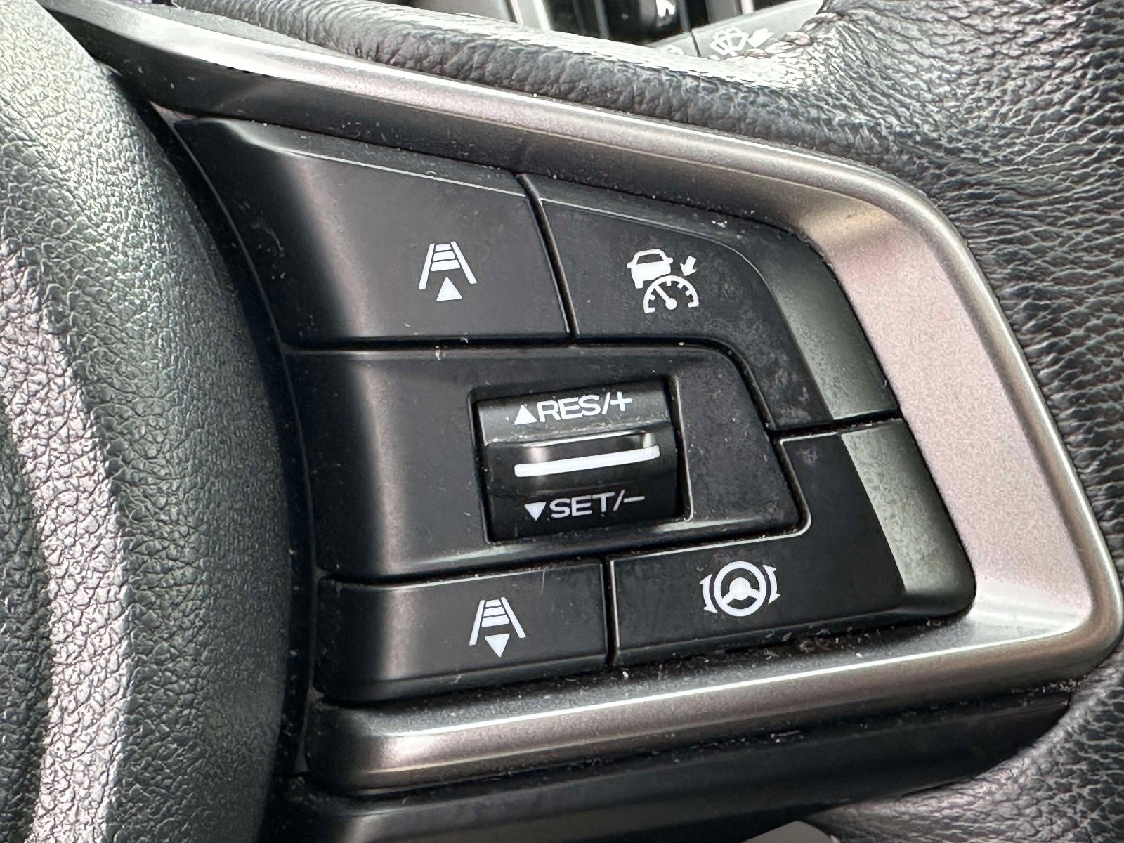 Used 2020 Subaru Outback Onyx Edition XT image 18