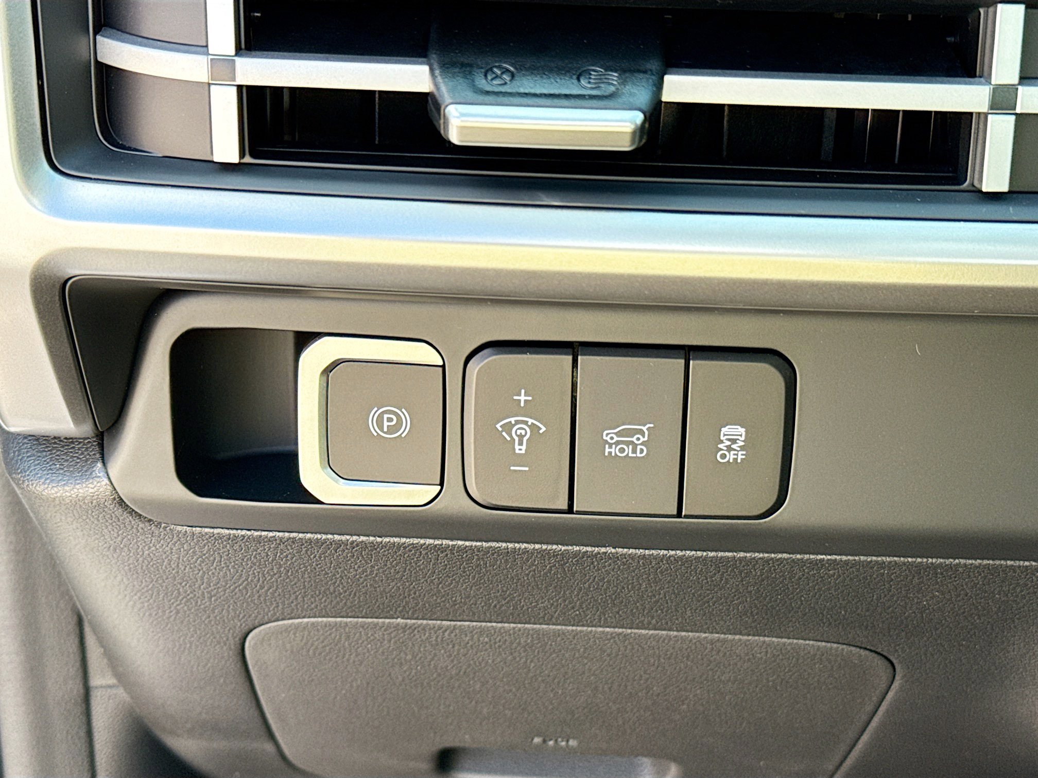 New 2026 Hyundai Santa Fe SEL image 36