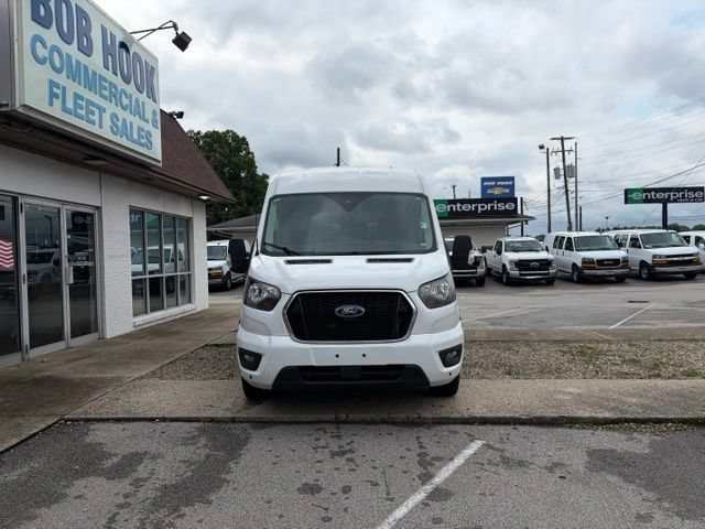 Used 2024 Ford Transit 350 XLT RWD image 2