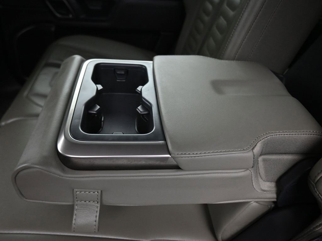 Used 2023 Rivian R1S Launch Edition image 27